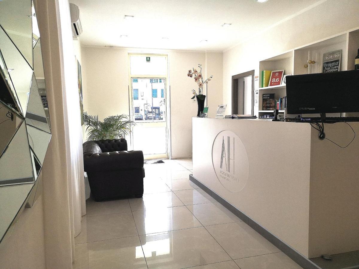 Academy Hotel Fiumicino Luaran gambar