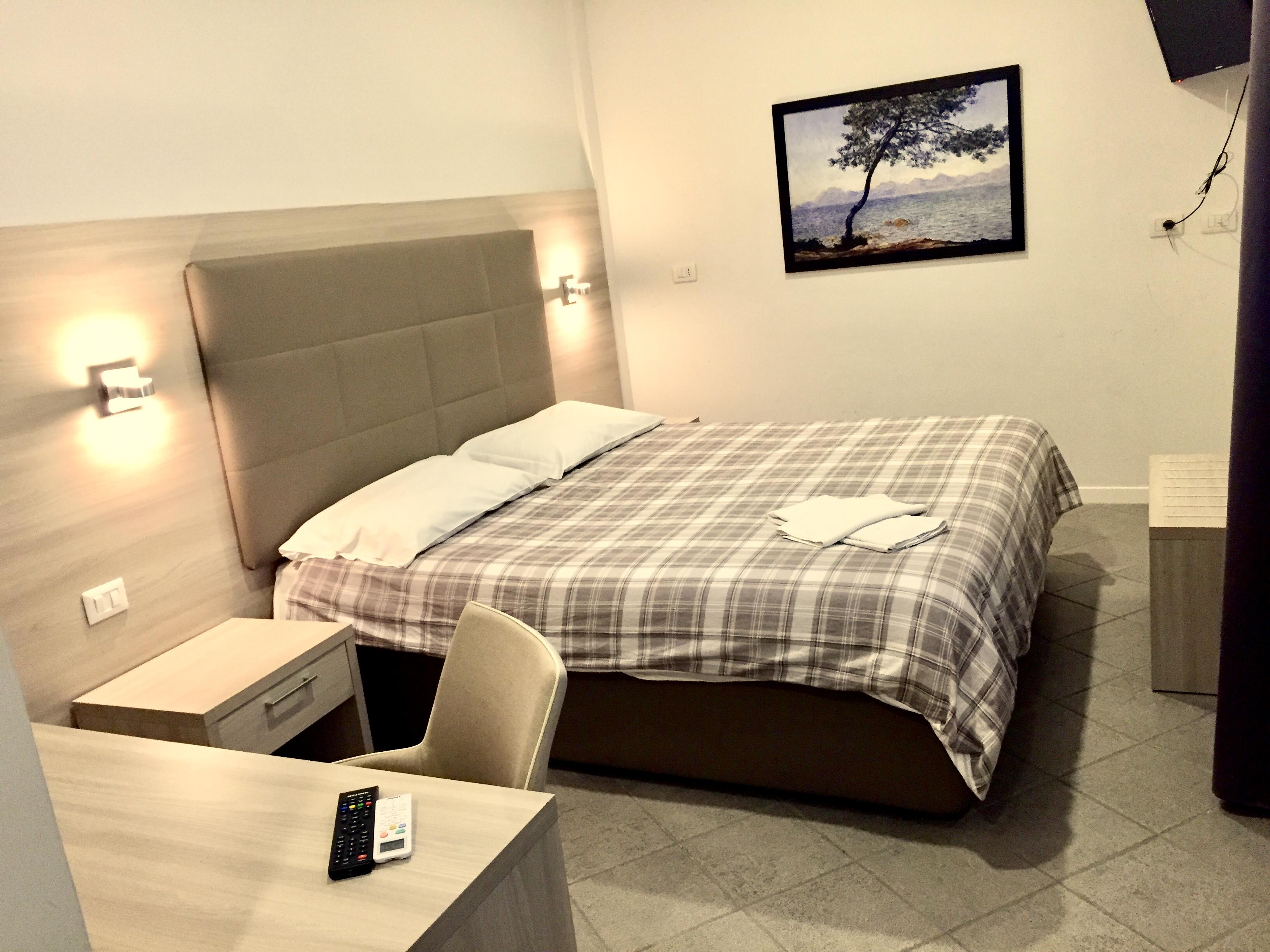 Academy Hotel Fiumicino Luaran gambar